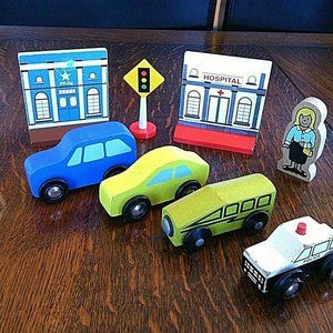 Wooden Toy Cars Set Police Car Traffic Light Station Hospital Sign Shopper Wood